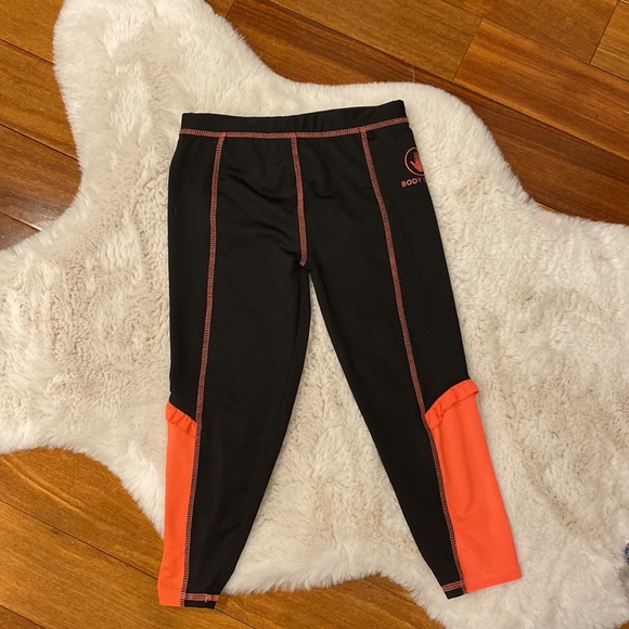 3 Pair of Stretch Leggings - Picture 10 of 12